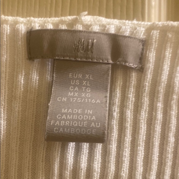 White Ribbed Long Sleeve Top - Picture 3 of 6